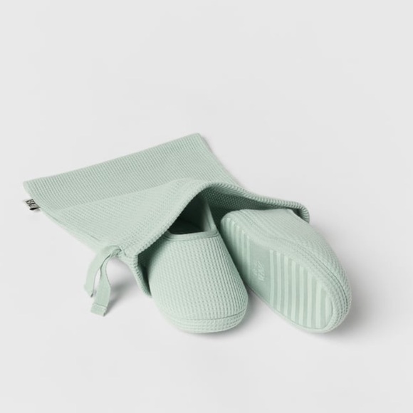 NWT Zara Size 9 toddler Waffle knit slippers and matching bag green - Picture 4 of 5